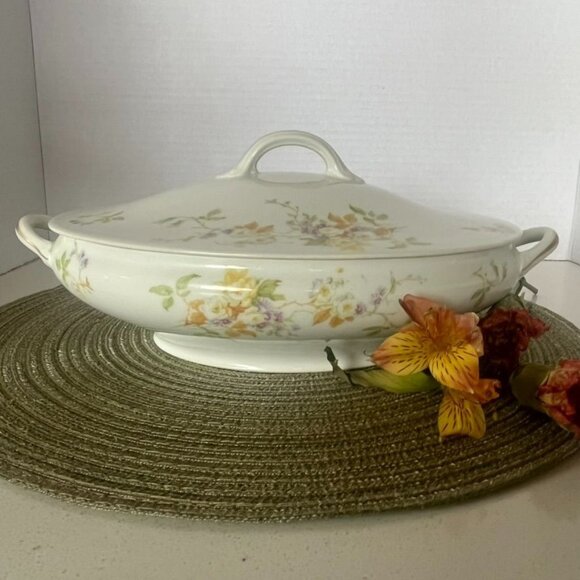 Vtg CF Haviland Limoges Oval Covered Vegetable Dish Floral Pattern France HTF - Picture 1 of 12